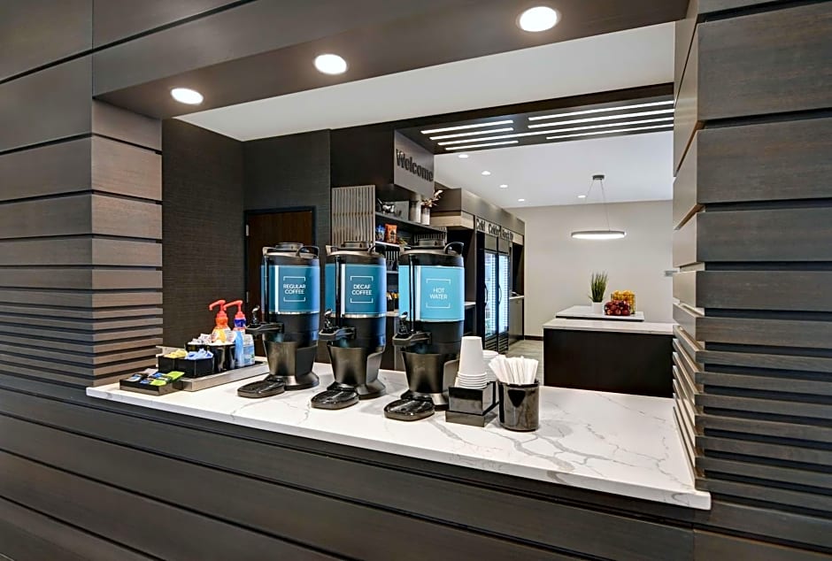 Homewood Suites By Hilton Edison Woodbridge, NJ