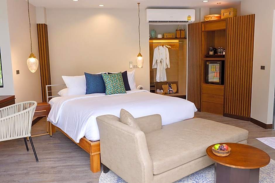 Tungtong Beach Villas