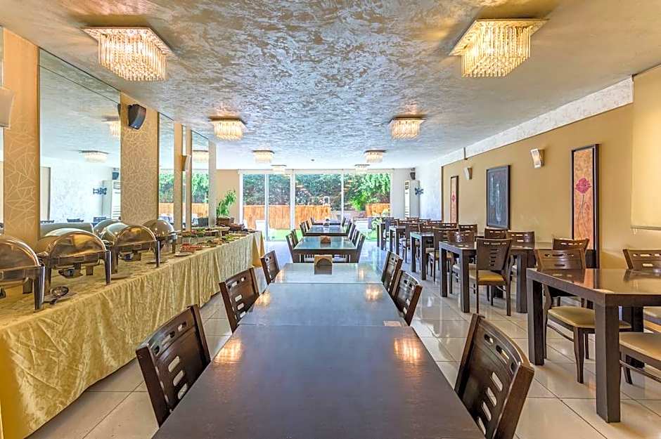 Al Murjan Palace Hotel