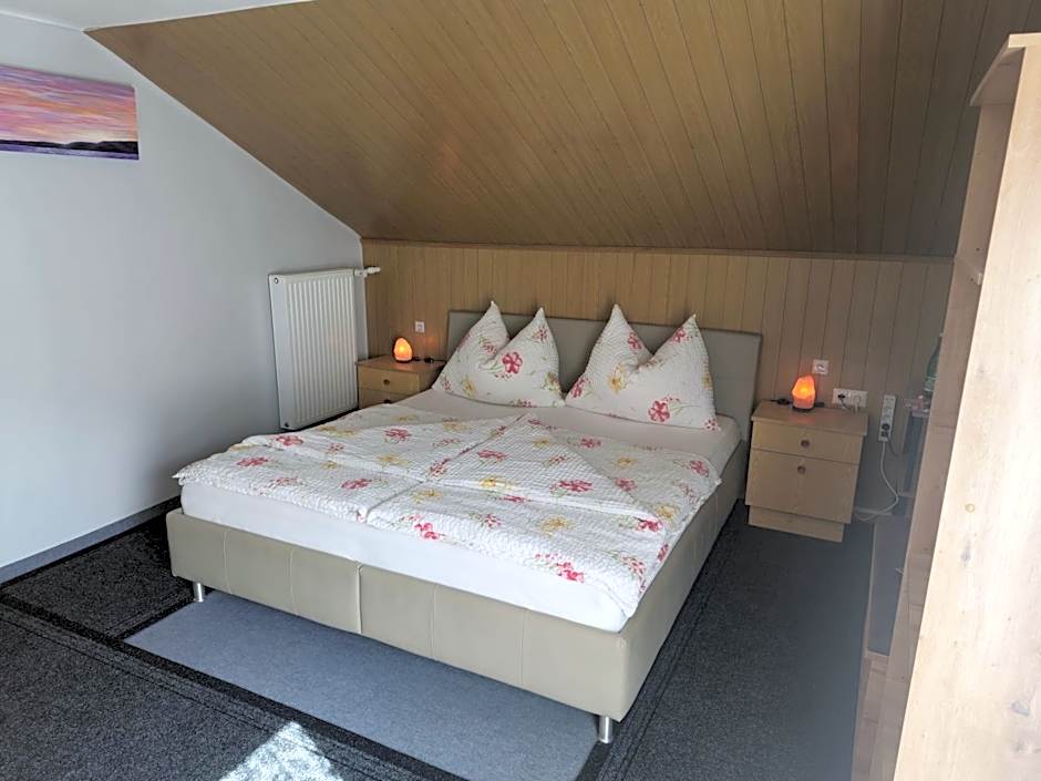 Haus Elena