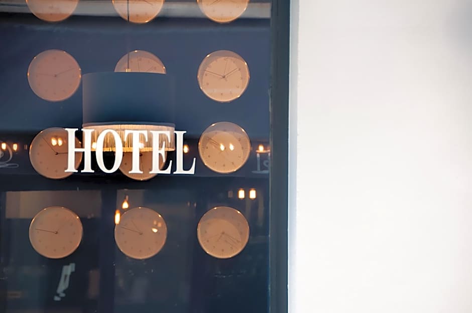 Paris Saint Honore Hotel