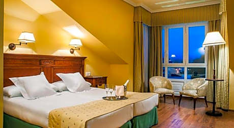 Double Room with Extra Bed