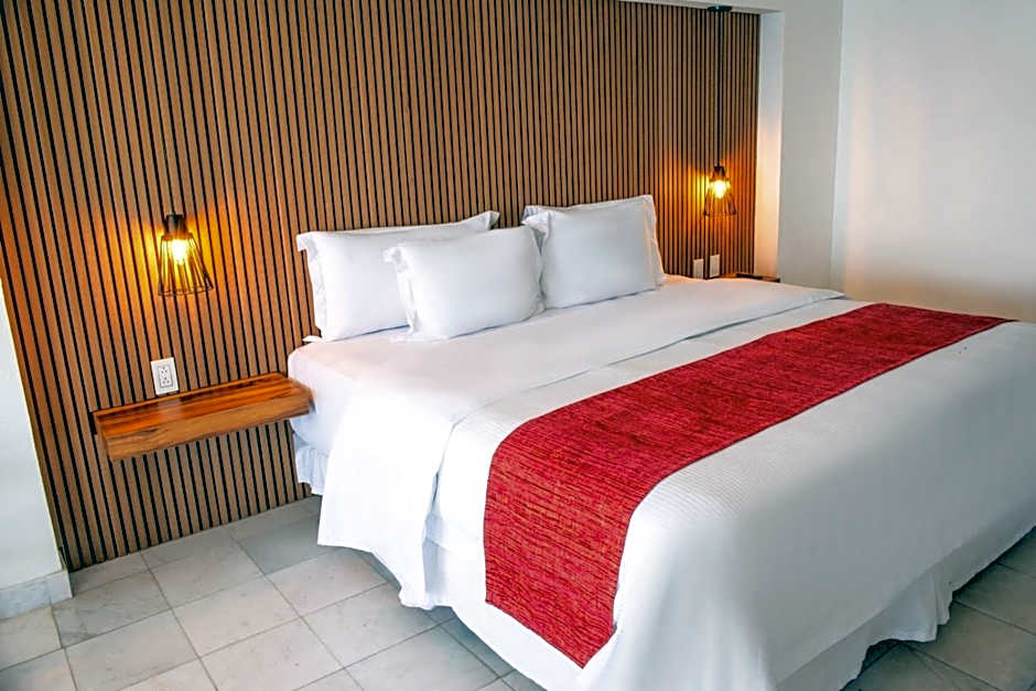 HOTEL SAN CARLOS PLAZA