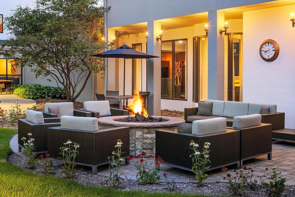 Courtyard By Marriott Chicago Waukegan/Gurnee