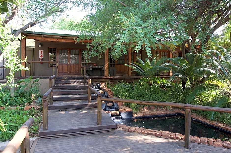 Tuskers Bush Lodge B&B