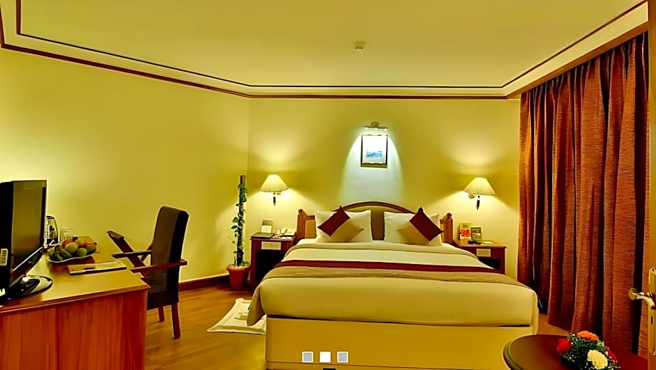 Gokulam Park Hotel