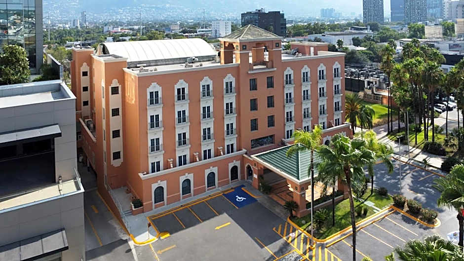 Holiday Inn Express Monterrey Galerias-San Jeronimo By IHG