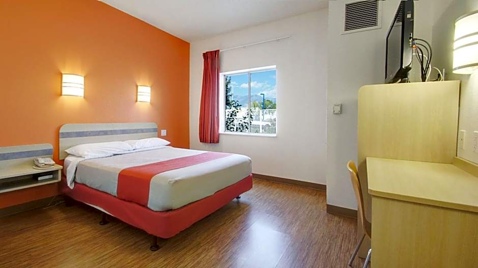 Motel 6 Lehi, UT - Thanksgiving Point