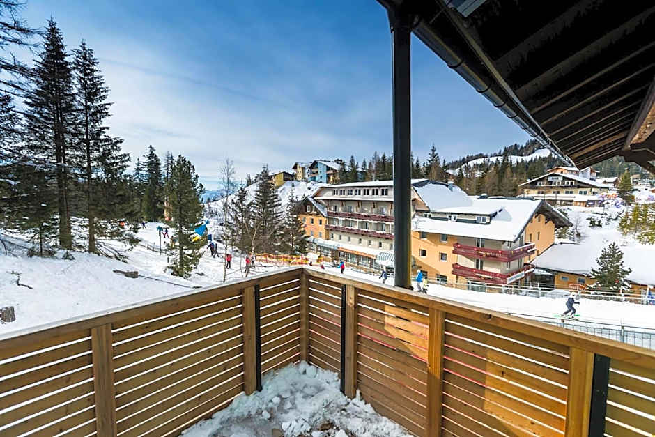 Basekamp Mountain Budget Hotel