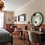 Coach & Horses Hotel