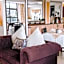 Saab Royale Hotel
