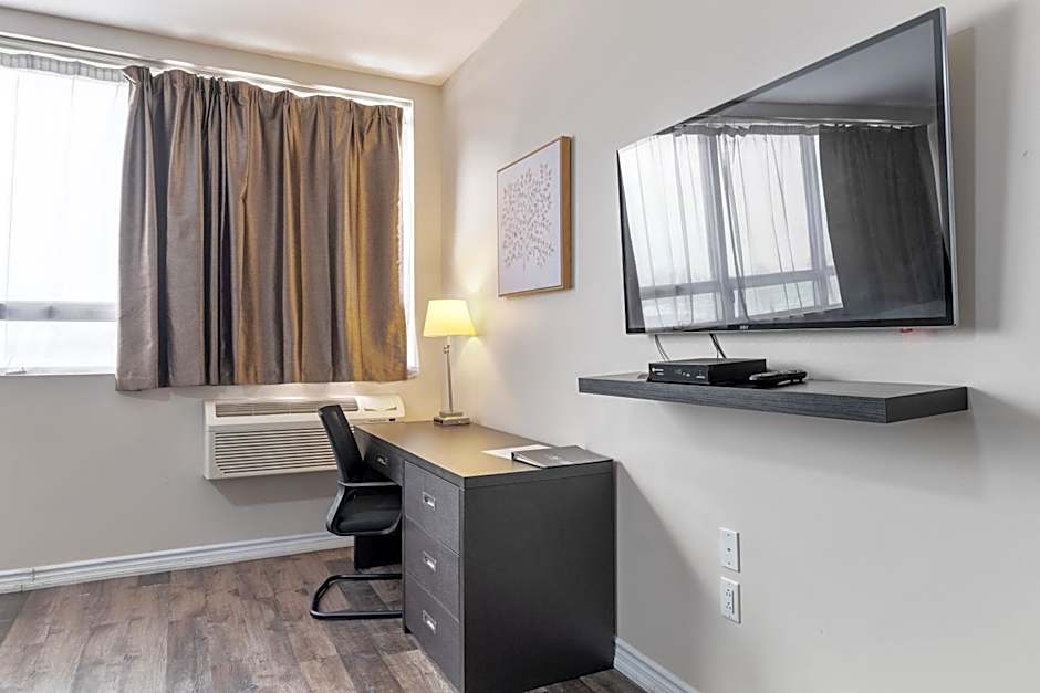 Hotel Montreal Metropolitan, an Ascend Collection Hotel