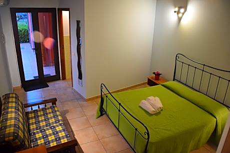 Economy Double Room