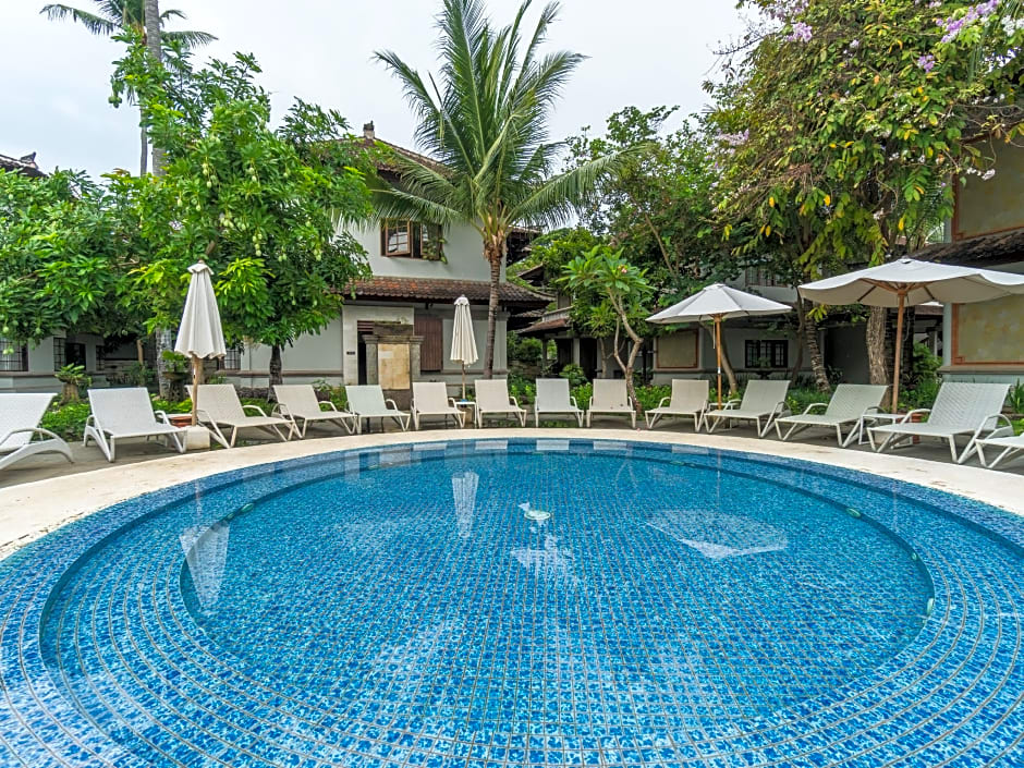 Grand Whiz Hotel Nusa Dua