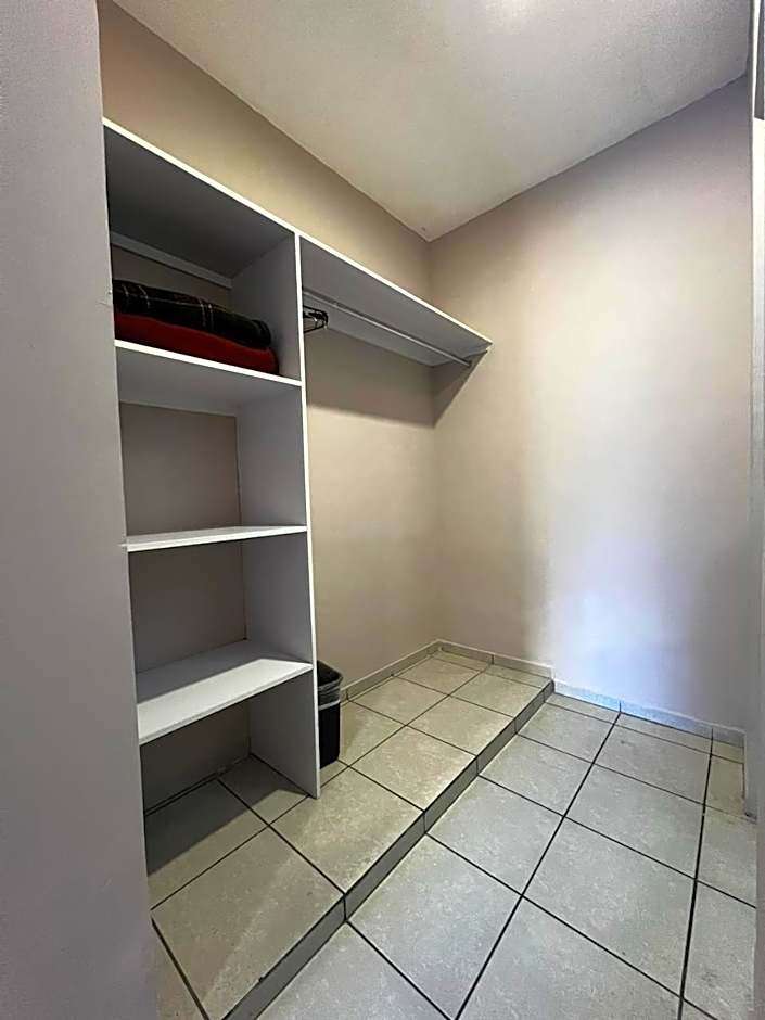 Expo Hotel Guadalajara - Zona Expo frente al Centro de Convenciones