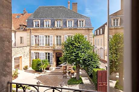 L Hotel de Beaune