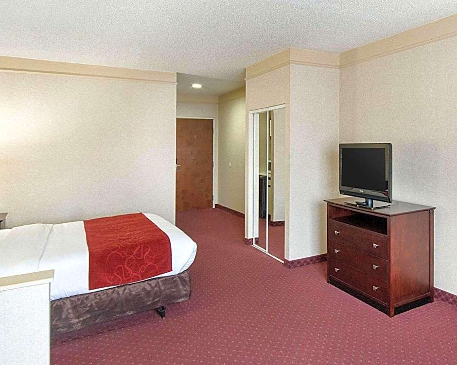 Comfort Suites Parkersburg South