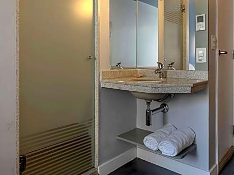 Superior Apartment with double bed, minibar + view of Christ the Redeemer