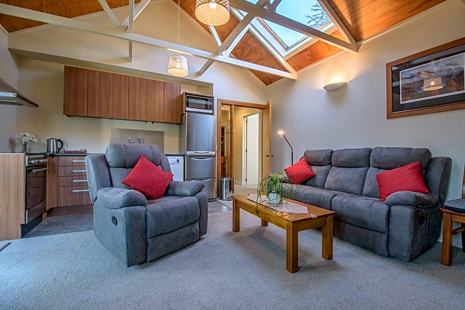 Willowbrook Country Apartments