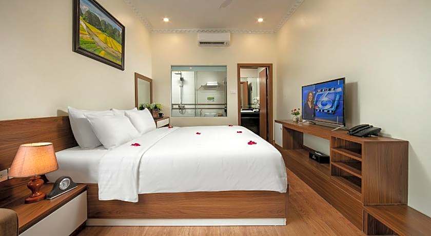 Tam Coc Holiday Hotel & Villa