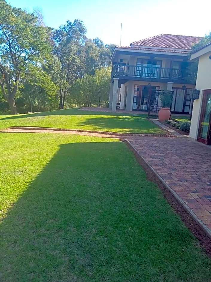 Emufuleni river logde