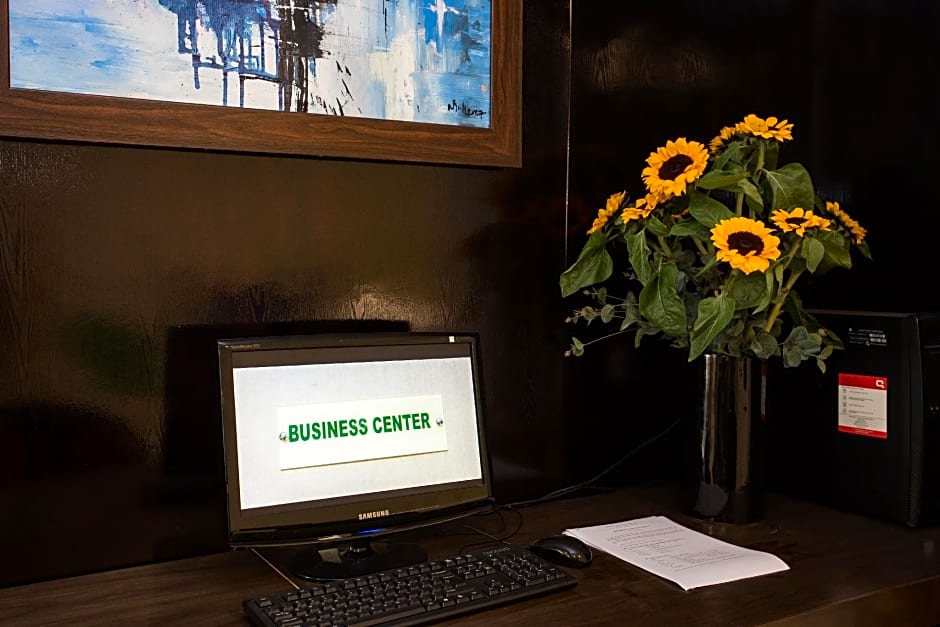 Thang Long Espana Hotel