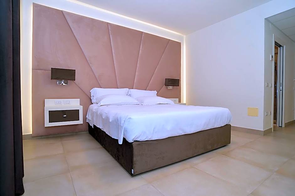 M2 Hotel