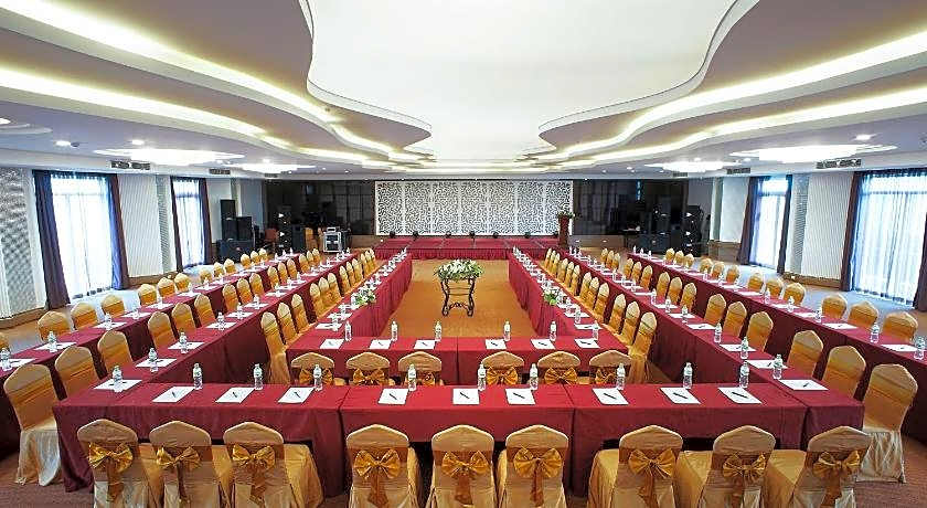 Muong Thanh Holiday Mui Ne Hotel