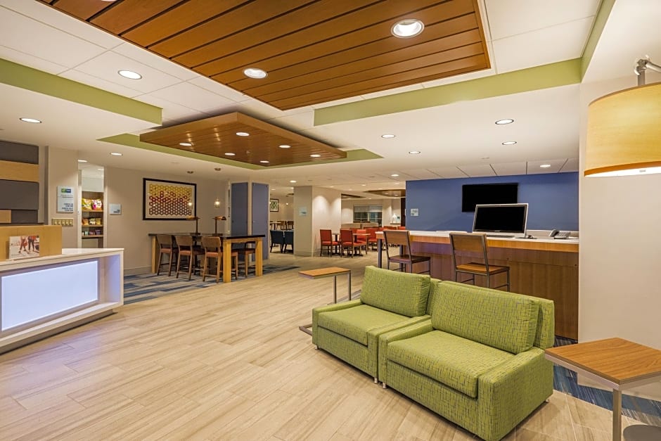 Holiday Inn Express Bloomsburg Hotel By IHG