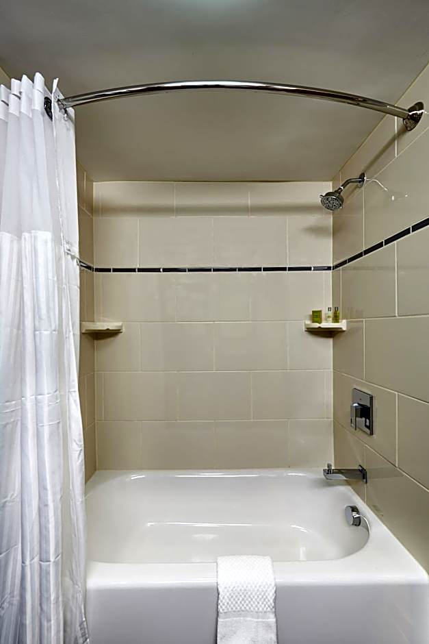 DoubleTree by Hilton Raleigh Crabtree Valley, NC