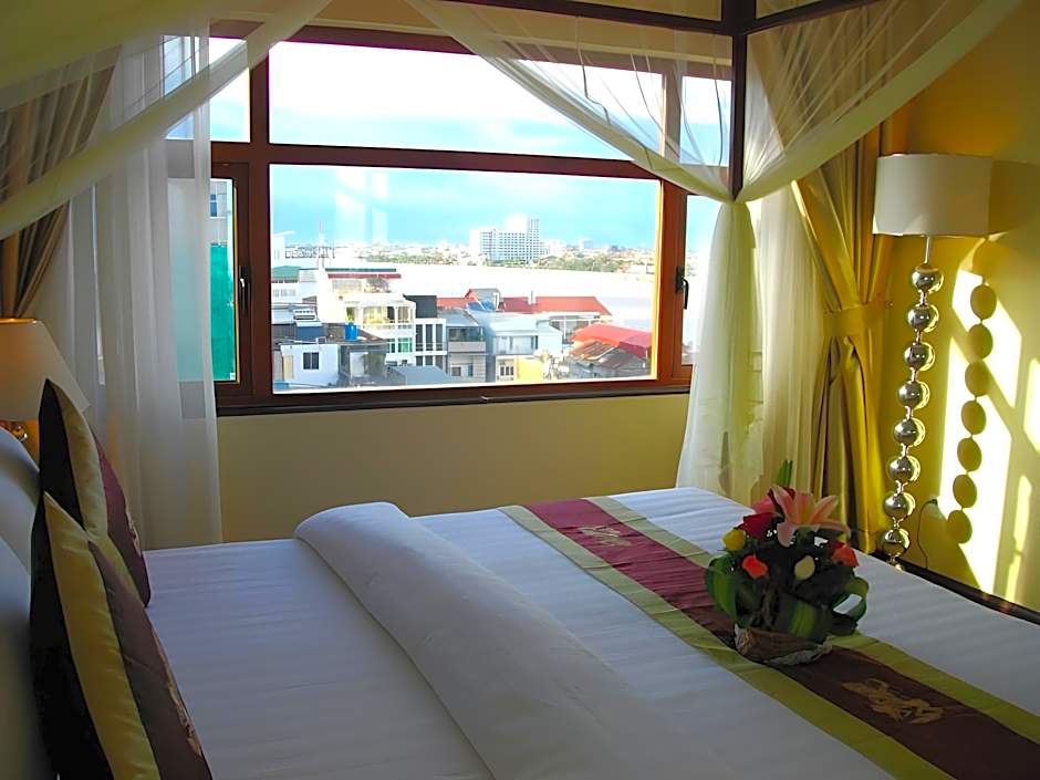 Photo 1 of 8 of Deluxe, Balcony