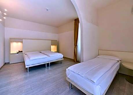 Attic Twin Room