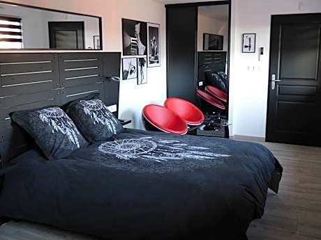 La Colline aux Yeux Doubs