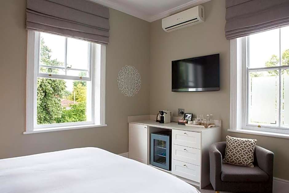 Summerwood Guest House