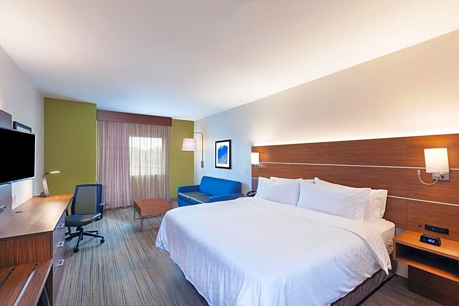 Holiday Inn Express & Suites - Lenexa - Overland Park Area By IHG