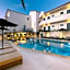 La Stella Suites