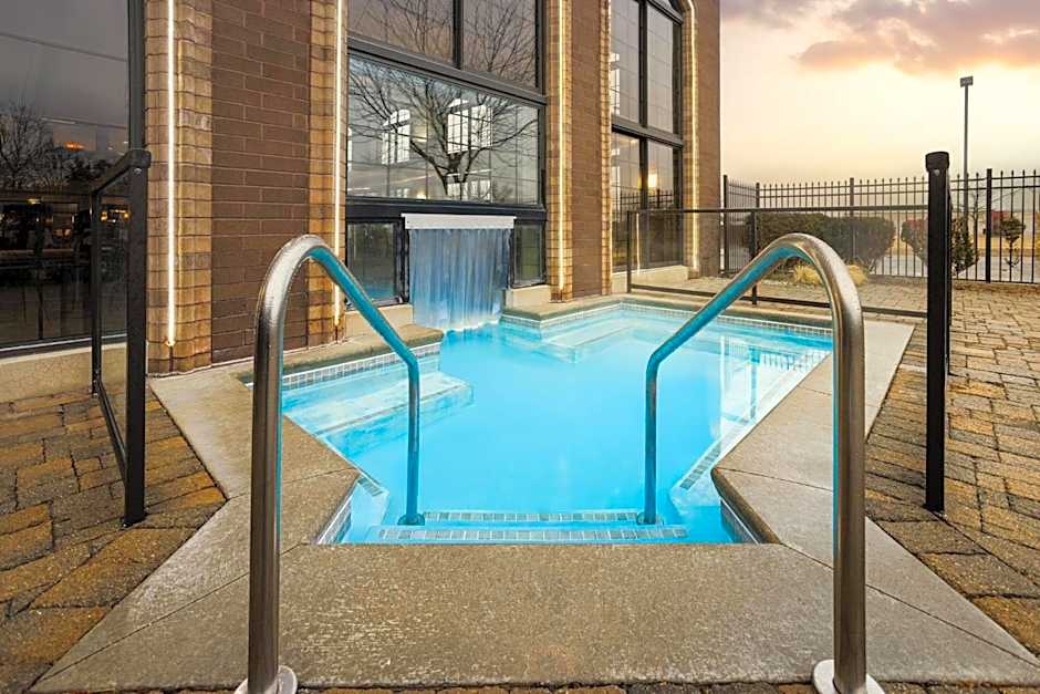 Holiday Inn Midland By IHG