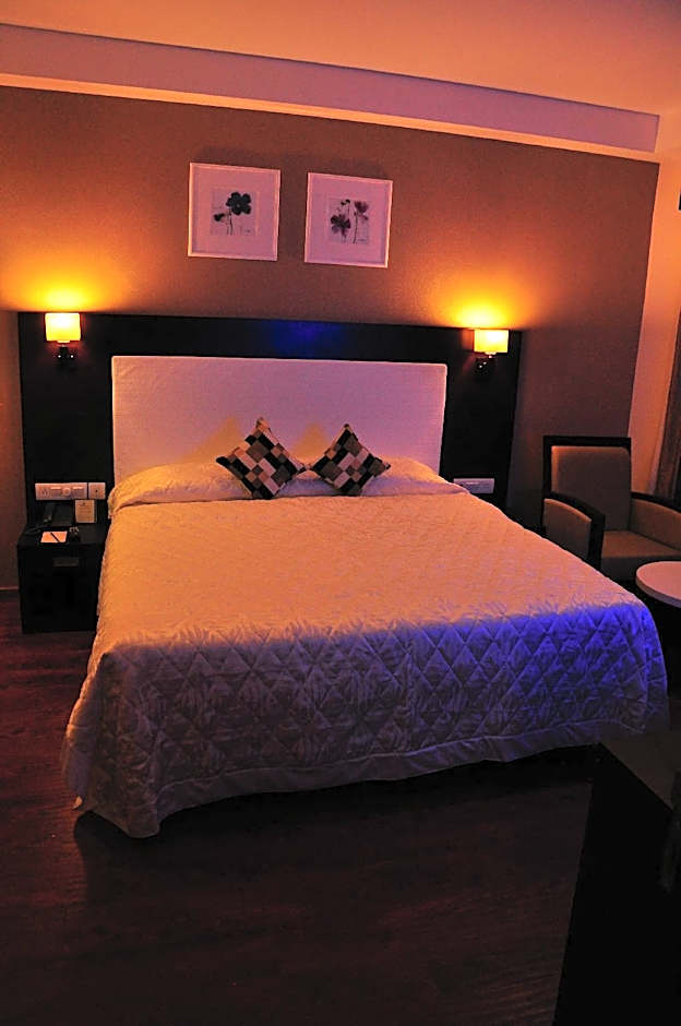 Cochin Seaport Hotel