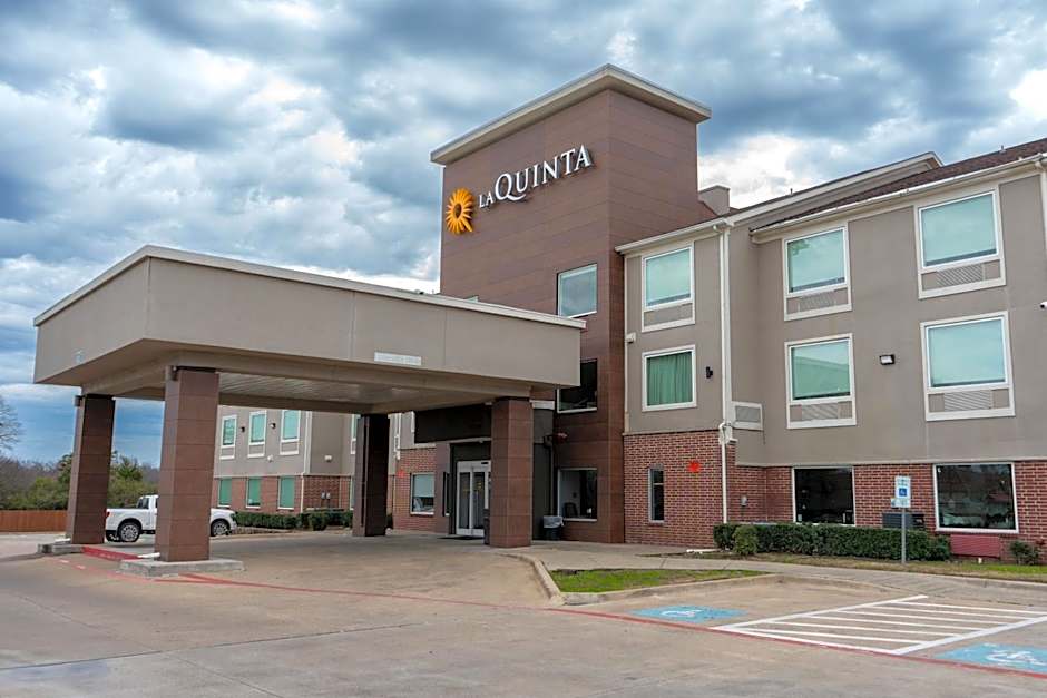 La Quinta Inn & Suites by Wyndham Dallas Mesquite