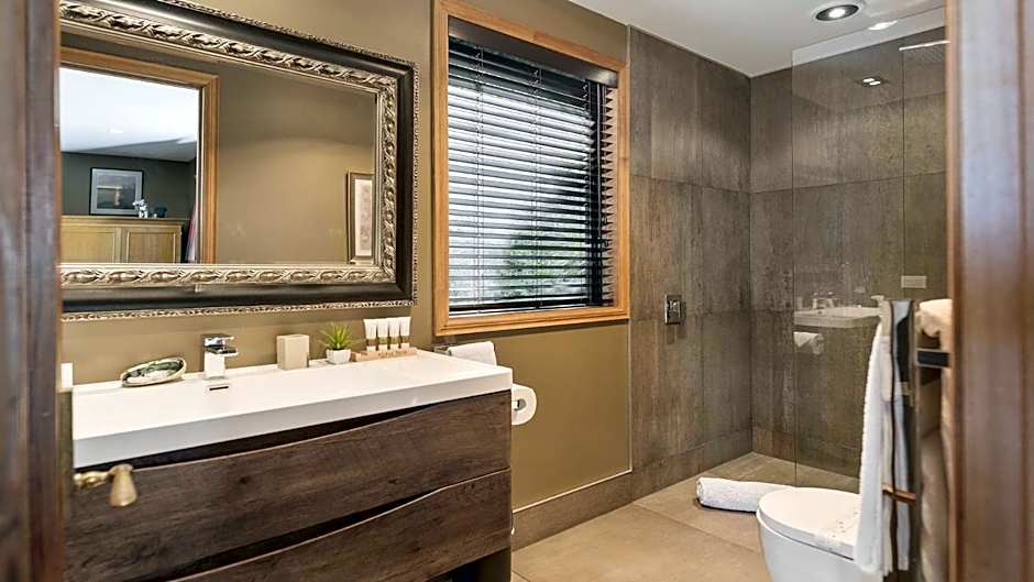 The Flying Trout Boutique Lodge