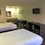 Baymont by Wyndham Bakersfield