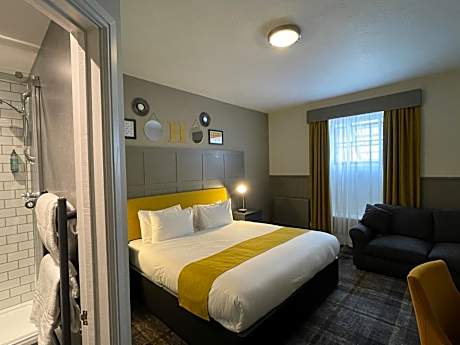 The County Hotel