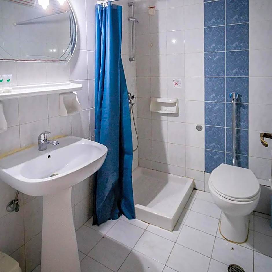 Perkes Hotel Complex