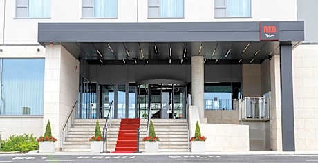 Radisson RED Galway
