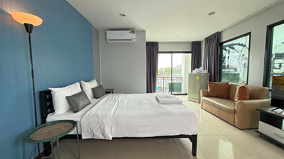 BAAN PAKNAM HOTEL