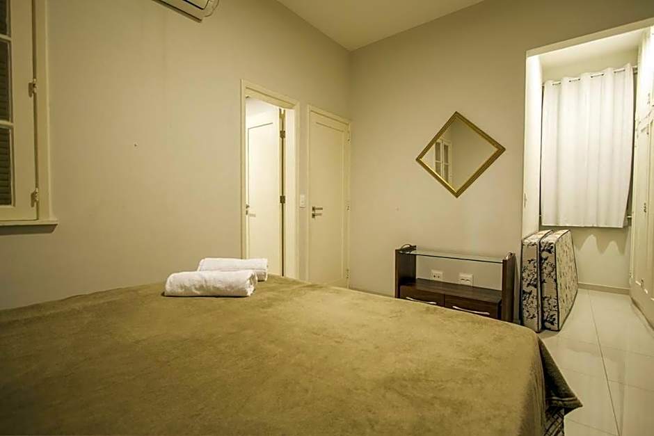 Comfortable 3 Bedrooms: Side Sea View