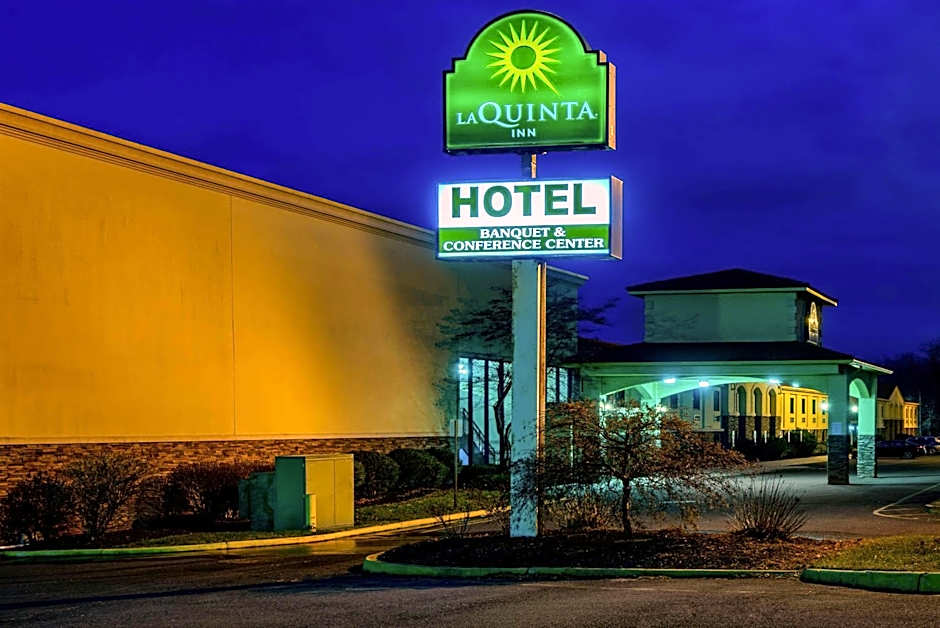 La Quinta Inn by Wyndham West Long Branch/NJ Shore Area