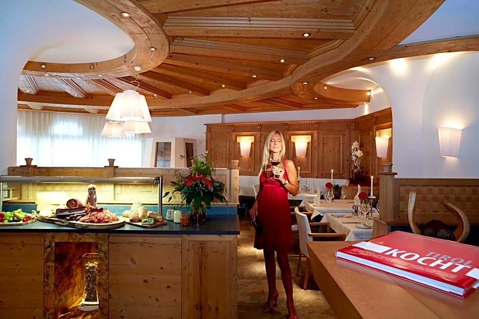 Hotel Tirol