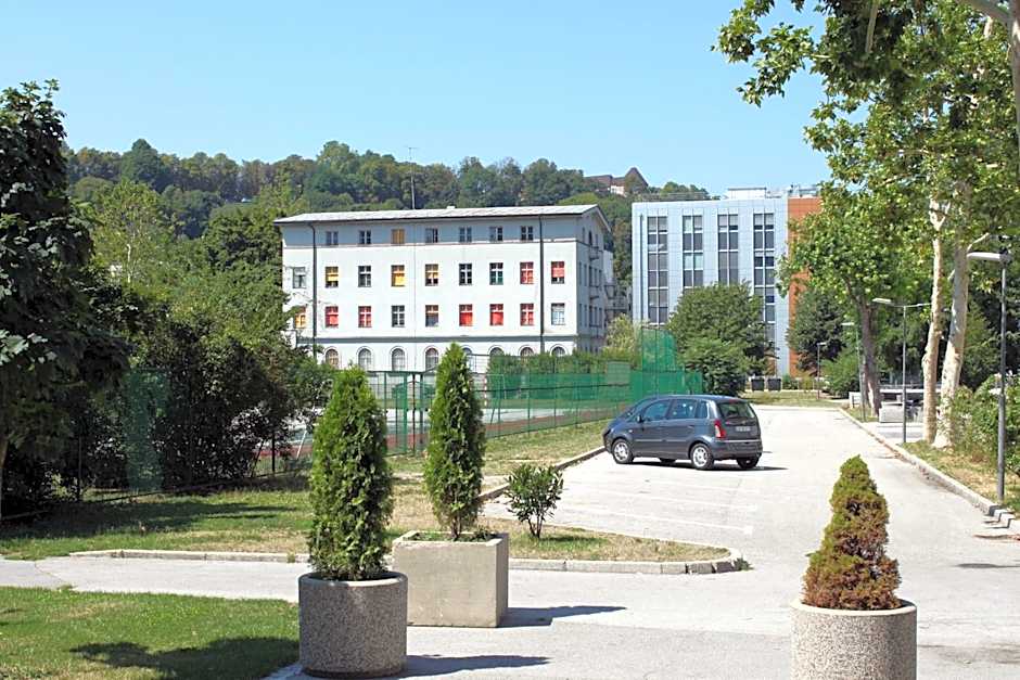 Hostel DIC