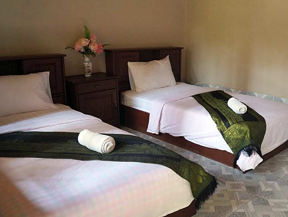 Phetphaylin Hotel